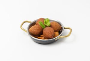 Fried Kebbeh (4 pieces)
